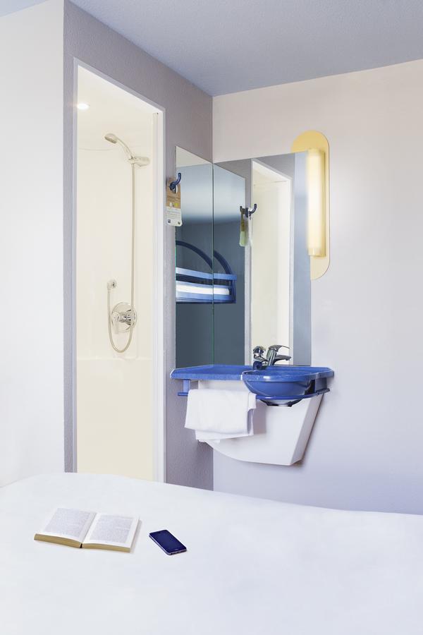 Ibis Budget Bezons Exterior photo